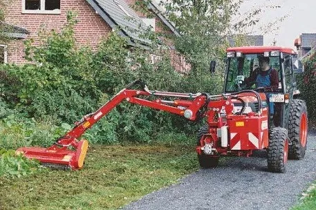 Ceļmalu un grāvju pļāvējs - Ducker KBM 350